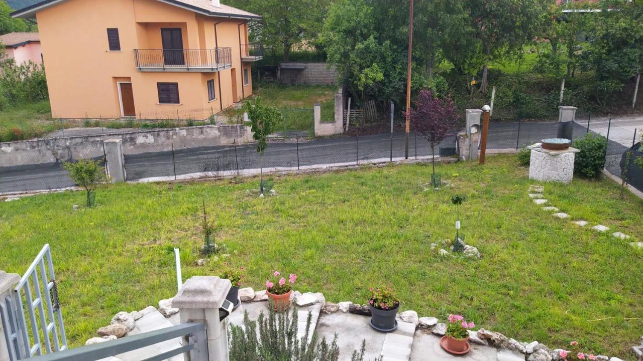 Dal Compare San Pio delle Camere Exterior photo